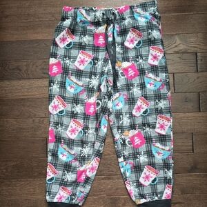 Secret Treasures Pink and Gray Pajama Bottoms with Relaxed Fit